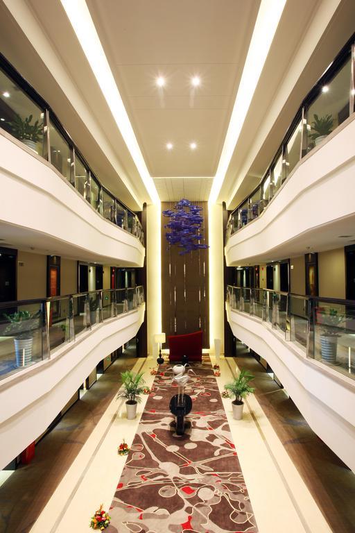 Xichang Minshan Hotel Exterior foto